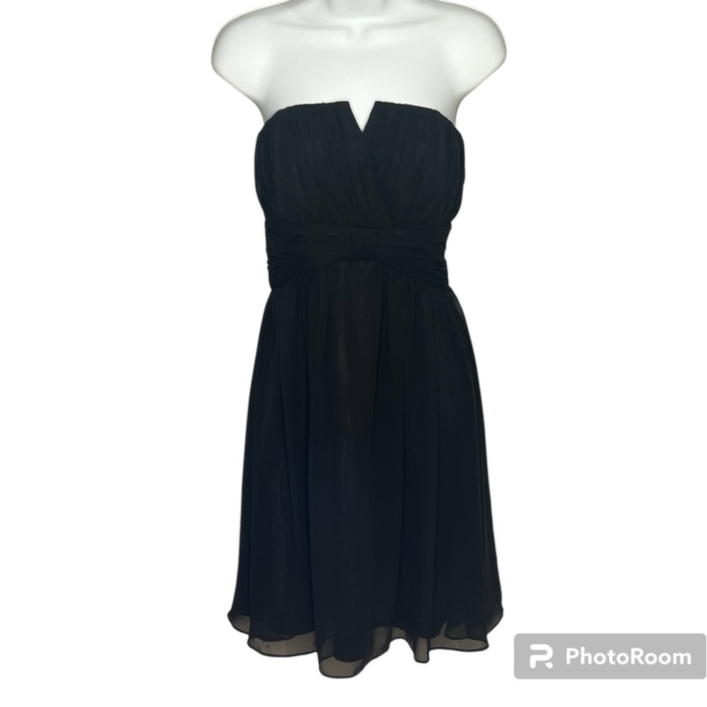 White House White Market black strapless layered cocktail dress size 4